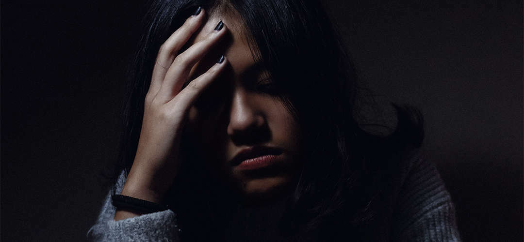 Migraines pendant les règles&nbsp;: 5 pistes à tester